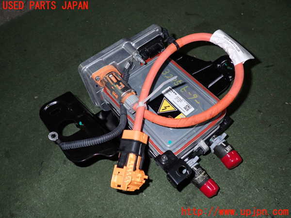 2UPJ-32256100]ボルボ・EC40(C40 リチャージ)(XE400RXCE)ヒーターコア 中古_m0001.jpg