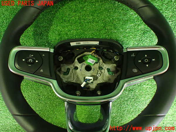 2UPJ-32257855]ボルボ・EC40(C40 リチャージ)(XE400RXCE)ステアリングホイール 中古_m0003.jpg