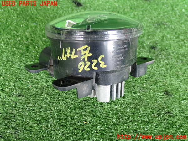 2UPJ-32261182]ジープ・レネゲード(BV13PM)左フォグ 中古_m0002.jpg