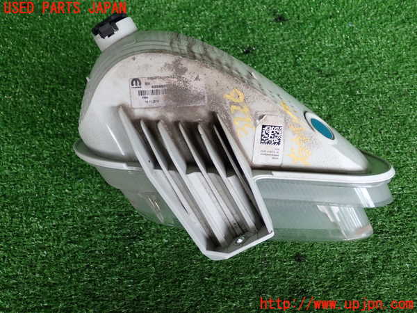 2UPJ-32261160]ジープ・レネゲード(BV13PM)右ウィンカーレンズ 中古_m0002.jpg