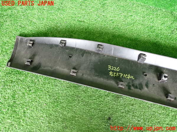 2UPJ-32261232]ジープ・レネゲード(BV13PM)右前ドアパネル 中古_m0005.jpg