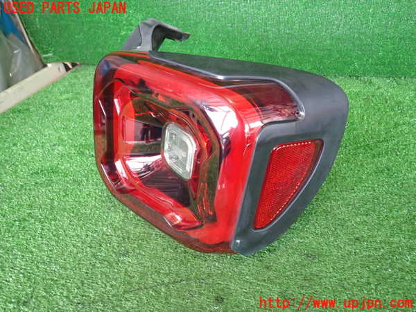 2UPJ-32261530]ジープ・レネゲード(BV13PM)右テールランプ 中古_m0002.jpg