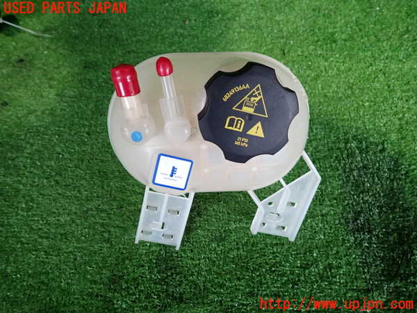 2UPJ-32262410]ジープ・レネゲード(BV13PM)ラジエータータンク 中古_m0001.jpg
