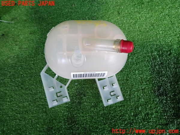 2UPJ-32262410]ジープ・レネゲード(BV13PM)ラジエータータンク 中古_m0003.jpg
