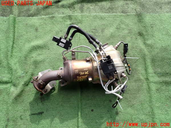 2UPJ-32262661]ジープ・レネゲード(BV13PM)触媒1 中古_m0001.jpg