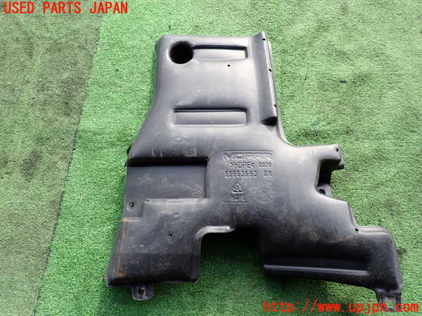 2UPJ-32261722]ジープ・レネゲード(BV13PM)アンダーカバー2 中古_m0002.jpg