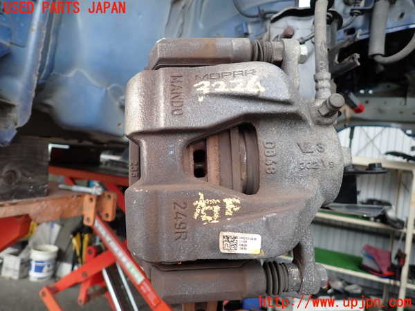 2UPJ-32264080]ジープ・レネゲード(BV13PM)右フロントキャリパー 中古_m0001.jpg
