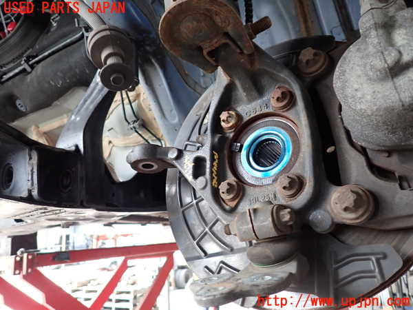 2UPJ-32264295]ジープ・レネゲード(BV13PM)左フロントナックルハブ 中古_m0002.jpg