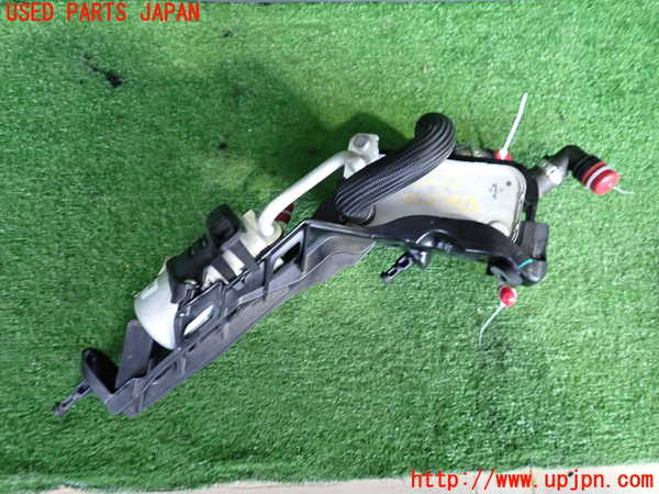 2UPJ-32266031]ジープ・レネゲード(BV13PM)エアコンコンデンサー1 中古_m0001.jpg