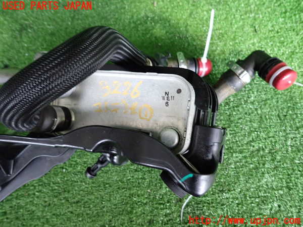 2UPJ-32266031]ジープ・レネゲード(BV13PM)エアコンコンデンサー1 中古_m0003.jpg