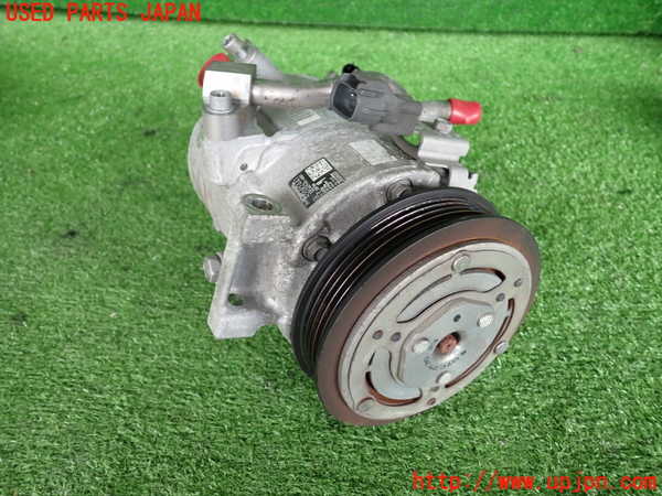 2UPJ-32266025]ジープ・レネゲード(BV13PM)エアコンコンプレッサー 中古_m0001.jpg