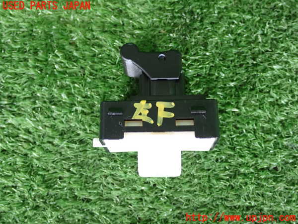 2UPJ-32266245]ジープ・レネゲード(BV13PM)左前パワーウィンドウスイッチ 中古_m0002.jpg