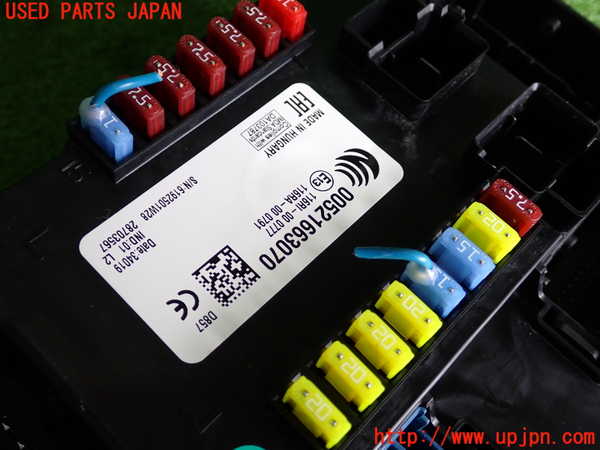2UPJ-32266742]ジープ・レネゲード(BV13PM)ヒューズボックス2 中古_m0003.jpg