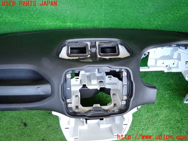 2UPJ-32267505]ジープ・レネゲード(BV13PM)ダッシュボード 中古_m0004.jpg