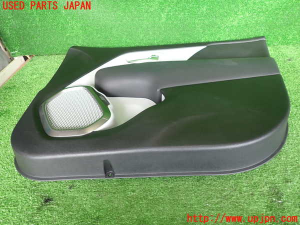 2UPJ-32261234]ジープ・レネゲード(BV13PM)右前ドア内張り 中古_m0005.jpg