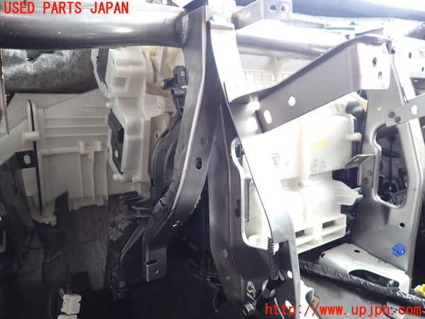 2UPJ-32276081]レガシィ ワゴン(BRM)エバポレーター1 中古_m0003.jpg