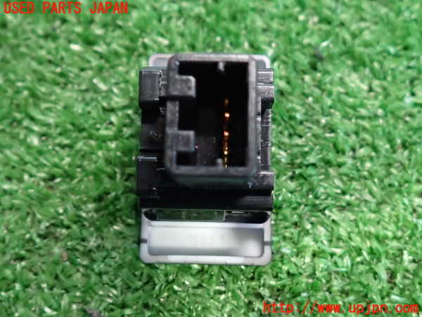 2UPJ-32276309]レガシィ ワゴン(BRM)スイッチ4 (VSC OFF) 中古_m0004.jpg