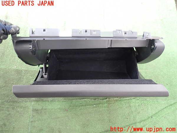 2UPJ-32277516]レガシィ ワゴン(BRM)グローブボックス1 中古_m0002.jpg