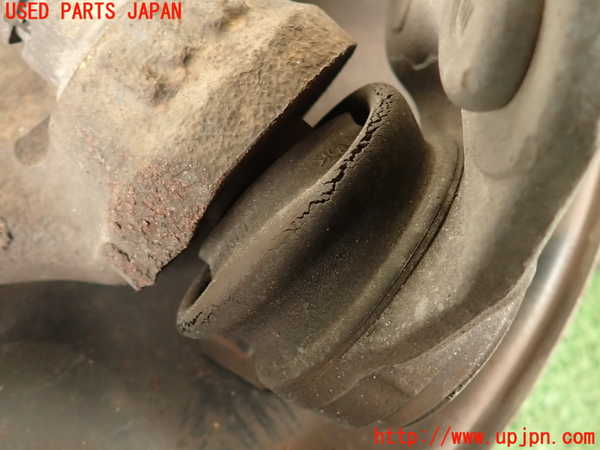2UPJ-32284290]シビック タイプR(FD2)右フロントナックルハブ 中古_m0003.jpg