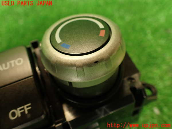 2UPJ-32286066]シビック タイプR(FD2)エアコンスイッチ1 中古_m0002.jpg