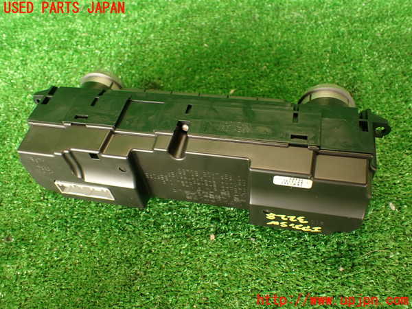2UPJ-32286066]シビック タイプR(FD2)エアコンスイッチ1 中古_m0004.jpg
