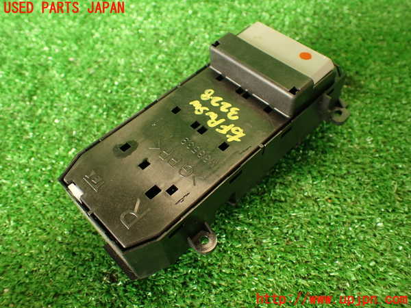 2UPJ-32286240]シビック タイプR(FD2)右前パワーウィンドウスイッチ 中古_m0003.jpg