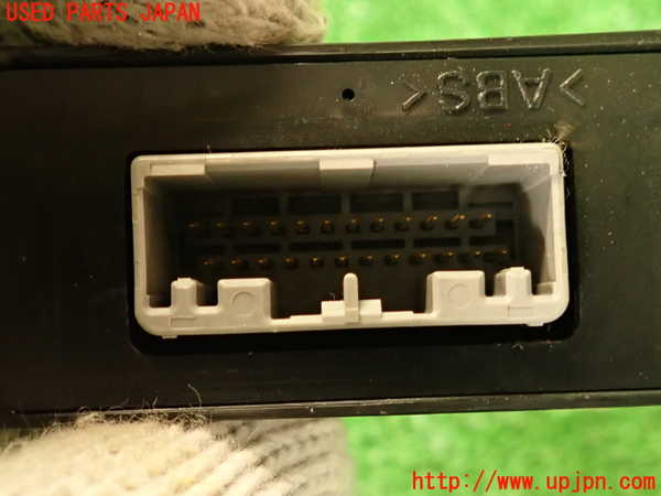 2UPJ-32286146]シビック タイプR(FD2)コンピューター1(オートレベリング) 中古 33137-SNB-901_m0003.jpg