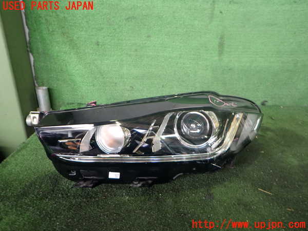 2UPJ-32291132]ジャガー・XE(JA2NA)左ヘッドライト HID 中古_m0001.jpg