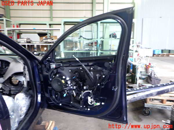 2UPJ-32291230]ジャガー・XE(JA2NA)右前ドア 中古(43R-011582 M3240)_m0004.jpg