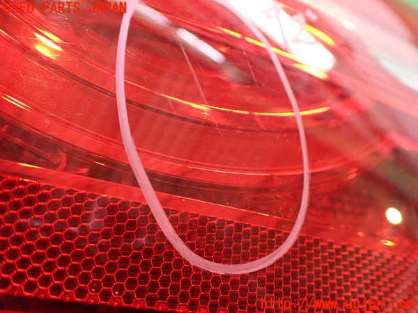 2UPJ-32291550]ジャガー・XE(JA2NA)右リアフィニッシャー 中古_m0002.jpg