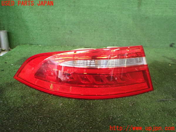2UPJ-32291536]ジャガー・XE(JA2NA)左テールランプ 中古_m0001.jpg