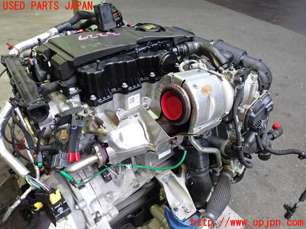 2UPJ-32292010]ジャガー・XE(JA2NA)エンジン 204DT 4WD 中古_m0003.jpg