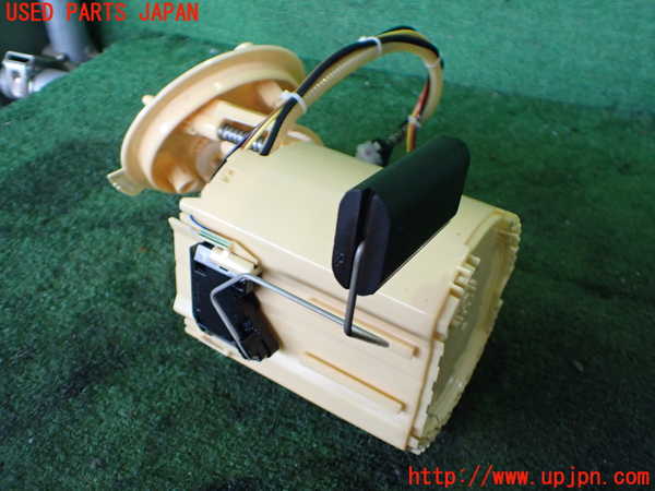 2UPJ-32292510]ジャガー・XE(JA2NA)燃料ポンプ 中古_m0002.jpg