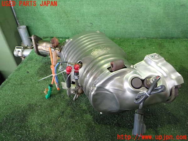 2UPJ-32292661]ジャガー・XE(JA2NA)触媒1 中古_m0001.jpg