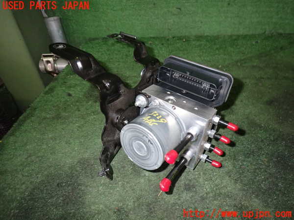 2UPJ-32294040]ジャガー・XE(JA2NA)ABSアクチュエーター 中古_m0001.jpg