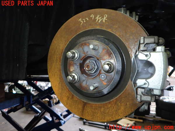 2UPJ-32294305]ジャガー・XE(JA2NA)左リアナックルハブ 中古_m0002.jpg