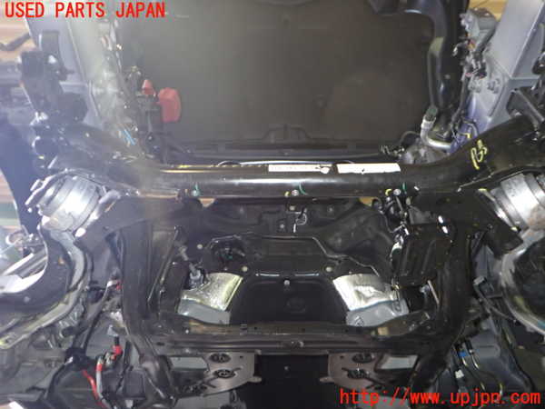 2UPJ-32295285]ジャガー・XE(JA2NA)フロントメンバー 中古_m0001.jpg