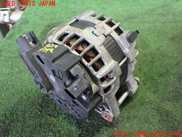 2UPJ-32296015]ジャガー・XE(JA2NA)オルタネーター(ダイナモ) 中古_m0001.jpg