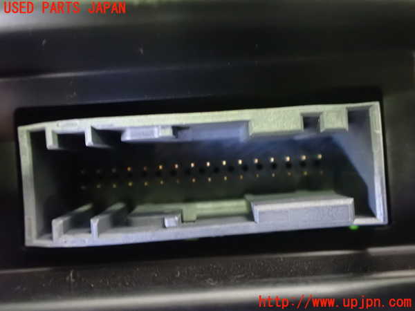 2UPJ-32296170]ジャガー・XE(JA2NA)スピードメーター 中古_m0003.jpg