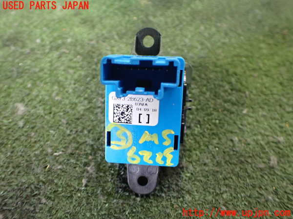2UPJ-32296310]ジャガー・XE(JA2NA)スイッチ5 (電動パーキングブレーキ) 中古_m0002.jpg