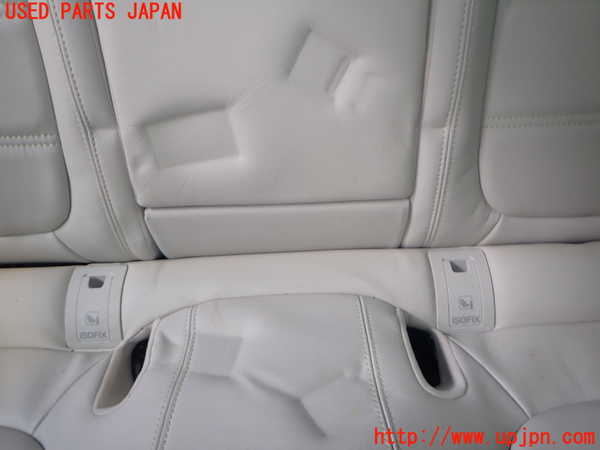 2UPJ-32297385]ジャガー・XE(JA2NA)リアシート 中古_m0004.jpg
