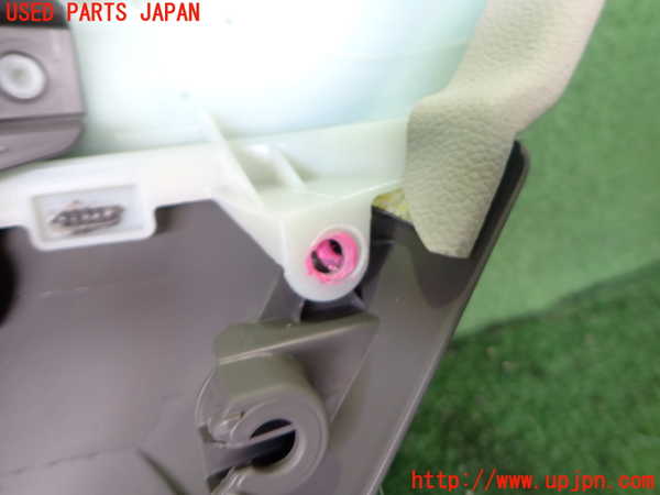 2UPJ-32291324]ジャガー・XE(JA2NA)左後ドア内張り 中古_m0004.jpg