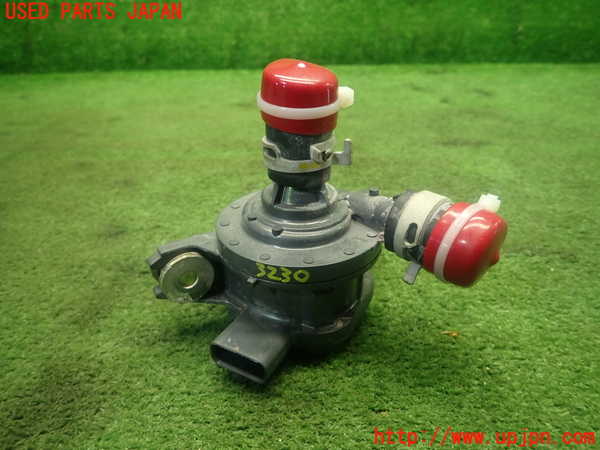 1UPJ-32302110]アクア(AQUA)(MXPK11)ウォーターポンプ 中古_m0001.jpg