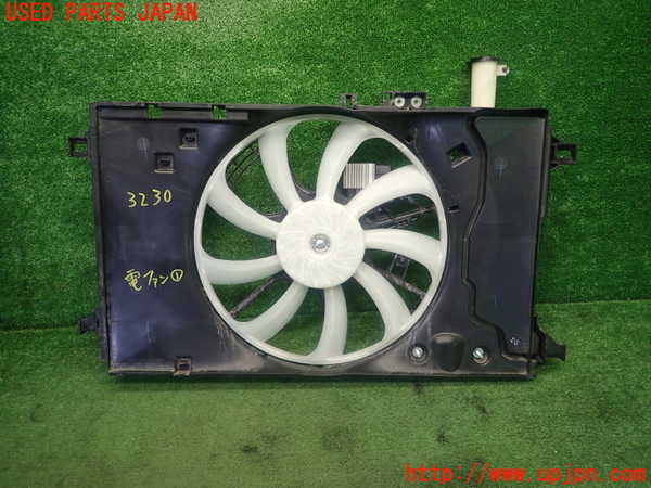 1UPJ-32306836]アクア(AQUA)(MXPK11)電動ファン1 中古_m0001.jpg