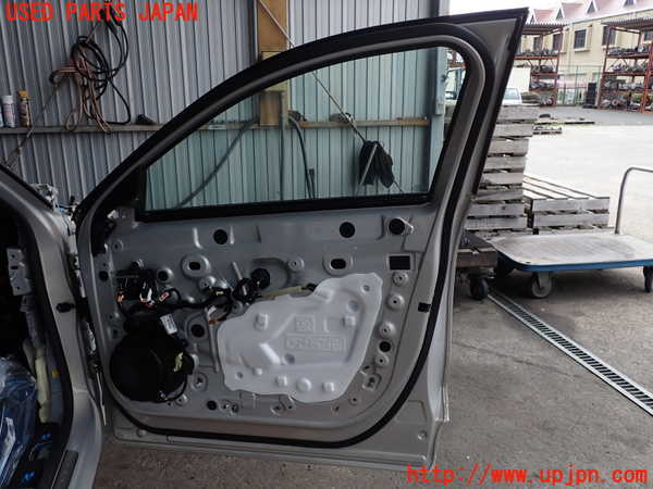 2UPJ-32311230]DSオートモビルズ ・DS 4(D41YH01)右前ドア 中古(43R-011093 M840HT)_m0004.jpg