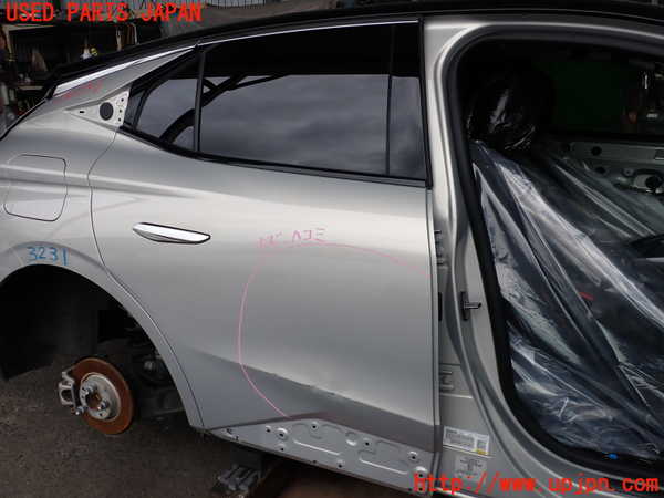 2UPJ-32311290]DSオートモビルズ ・DS 4(D41YH01)右後ドア 中古(43R-011119 M184)_m0001.jpg