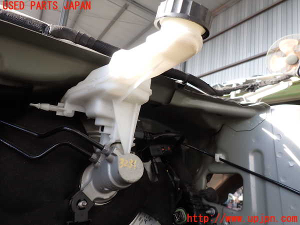 2UPJ-32314050]DSオートモビルズ ・DS 4(D41YH01)ブレーキマスターシリンダー 中古_m0002.jpg