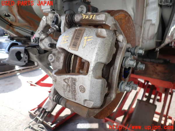 2UPJ-32314085]DSオートモビルズ ・DS 4(D41YH01)左フロントキャリパー 中古_m0001.jpg