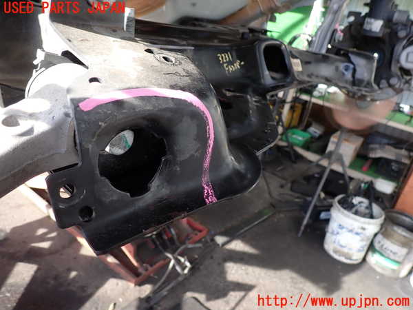 2UPJ-32315285]DSオートモビルズ ・DS 4(D41YH01)フロントメンバー 中古_m0003.jpg