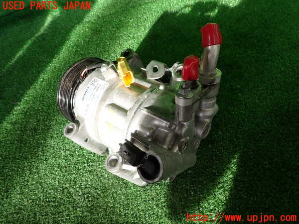 2UPJ-32316025]DSオートモビルズ ・DS 4(D41YH01)エアコンコンプレッサー 中古_m0002.jpg